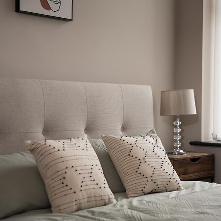 Gibson Manor Apartments Wallasey Rom bilde