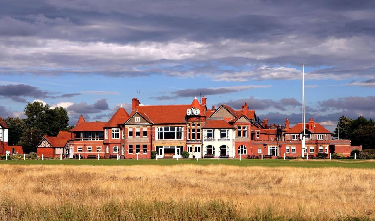 Gibson Manor Apartments Wallasey Eksteriør bilde