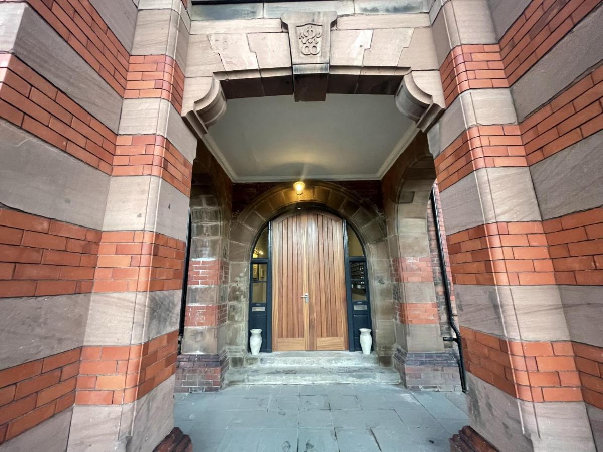 Gibson Manor Apartments Wallasey Eksteriør bilde